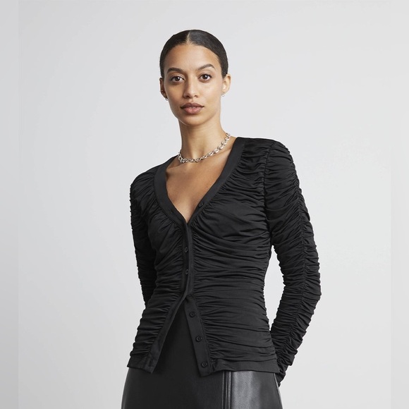 WHO WHAT WEAR Black Ruched Button Front Long Sleeve Blouse Size L - Picture 1 of 5